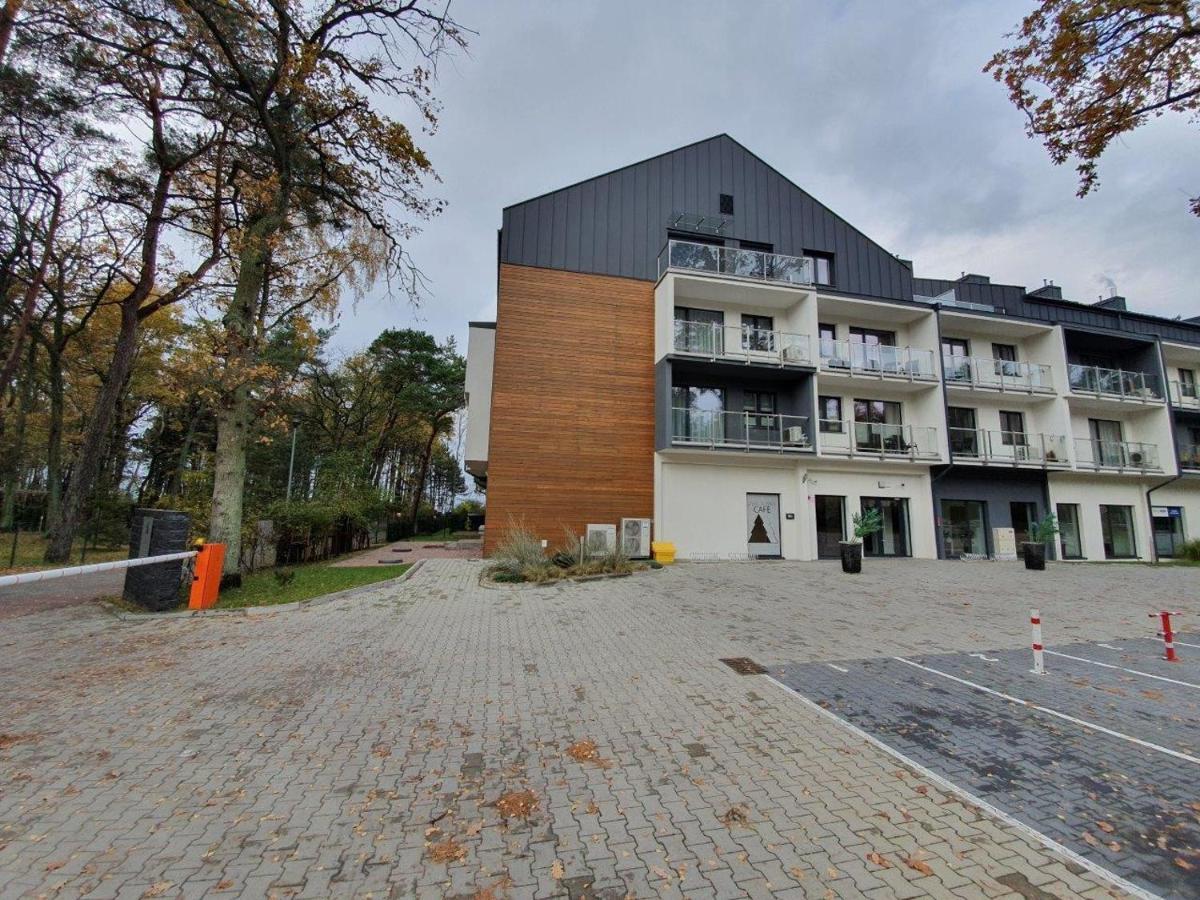 尤斯托尼莫斯基Dwie Sosny-Apartament Morski Krysztal - Apartament Dwie Sosny - Sauna, Jacuzzi, Silownia, Bawialnia - 365Pam公寓 外观 照片